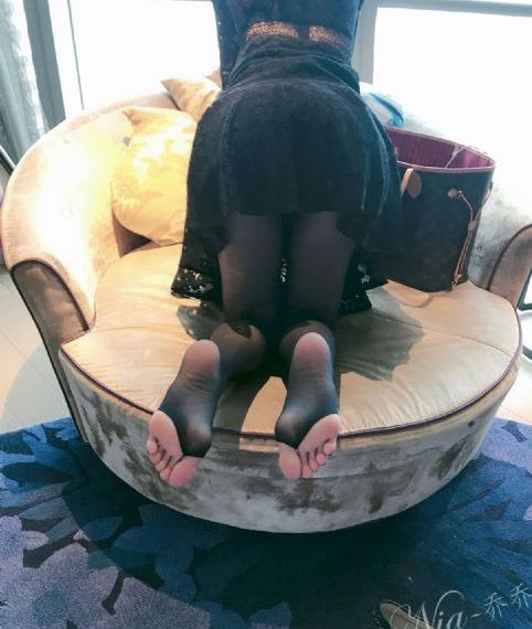 美女走光视频
